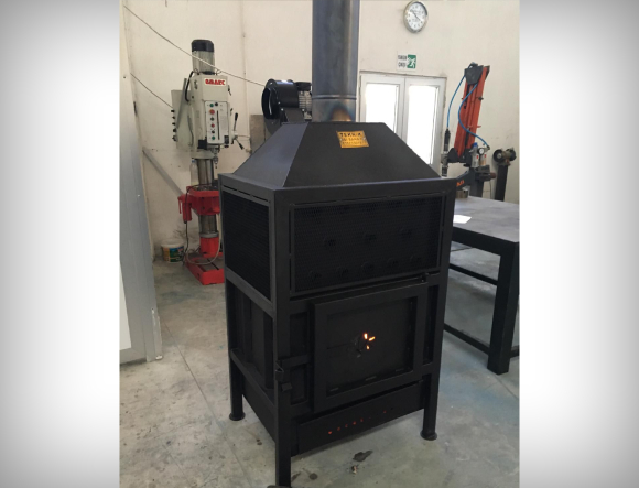 Siyah Renkli T4 Büyük Boy Fanlı Soba